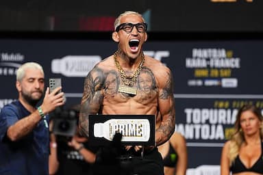 UFC 317赛前称重！轻量级与蝇量级冠军战明日开打